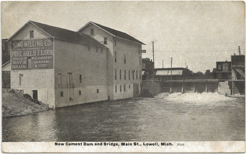 Photo of early Lowell Michigan